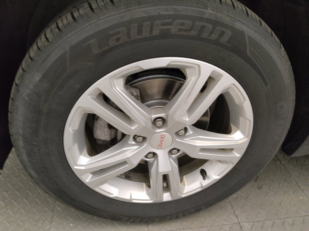 Used 2021 GMC Terrain SLE w/ LPO, Floor Liner Package AWD/4WD image 31
