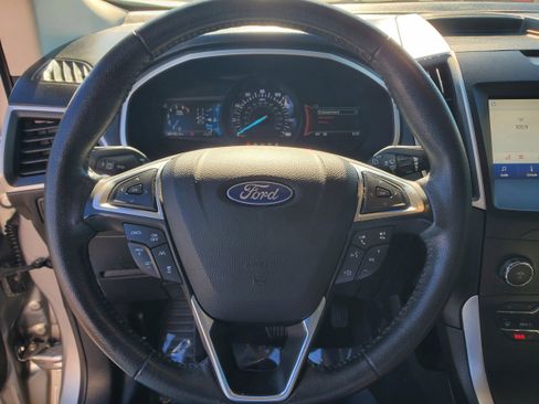Used 2020 Ford Edge SEL w/ Convenience Package FWD image 16