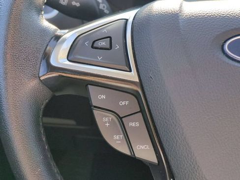 Used 2024 Ford Edge SEL AWD/4WD image 16