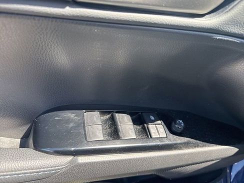 Used 2025 Toyota Camry XSE FWD image 14