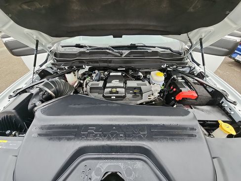 Certified 2024 RAM 2500 Big Horn image 17