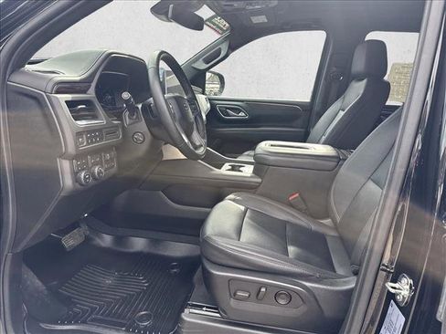 Used 2023 Chevrolet Suburban Z71 w/ Z71 Off-Road Package AWD/4WD image 9