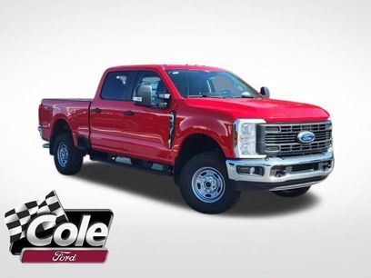 New 2026 Ford F250 XL w/ XL Off-Road Package