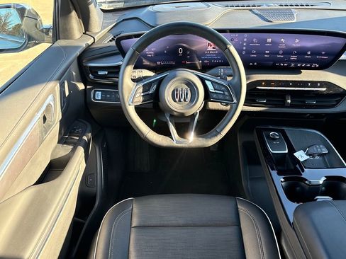 Used 2025 Buick Enclave Sport Touring image 18