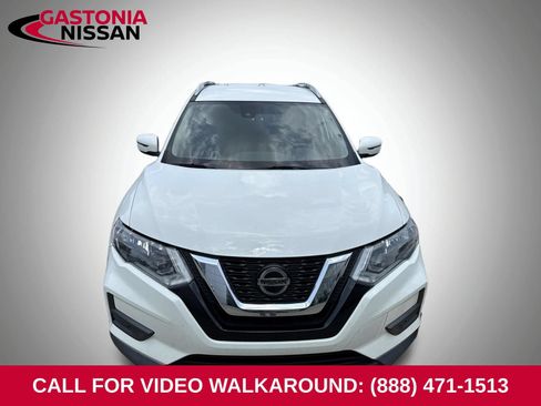 Used 2020 Nissan Rogue S w/ Special Edition Package FWD image 7