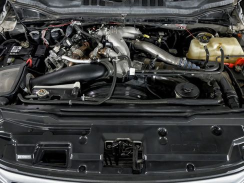 Used 2020 Ford F250 Lariat w/ Lariat Ultimate Package image 50