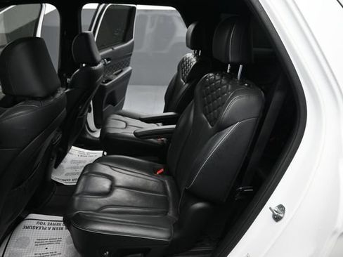 Used 2021 Hyundai Palisade Calligraphy AWD/4WD image 16