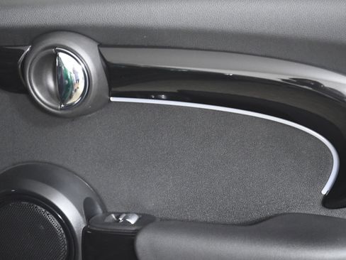 Used 2023 MINI Cooper S image 26