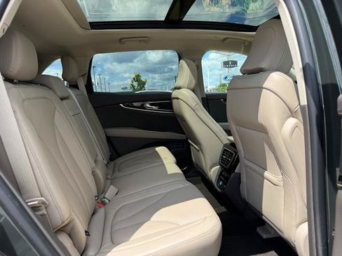 Certified 2023 Lincoln Nautilus Reserve AWD/4WD image 13