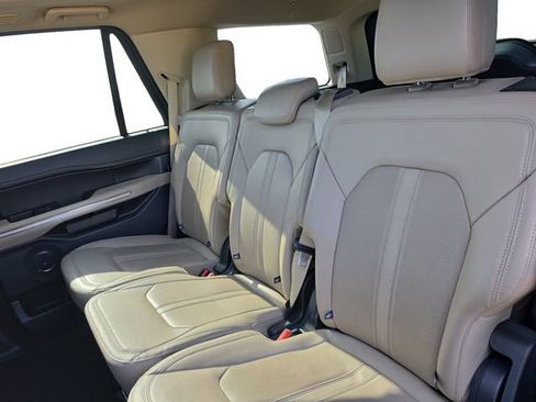 Used 2024 Ford Expedition Limited AWD/4WD image 13