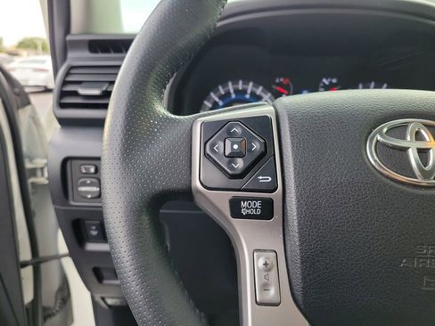 Used 2018 Toyota 4Runner Limited image 23