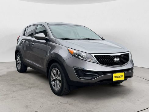Used 2016 Kia Sportage LX FWD image 3