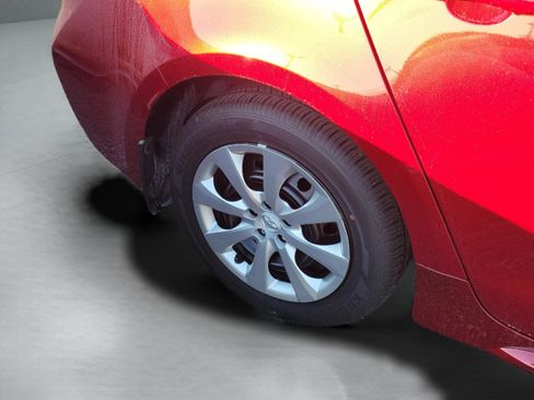 Certified 2025 Toyota Corolla LE image 18