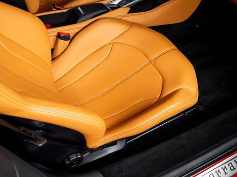 Certified 2020 Ferrari F8 Tributo RWD image 44