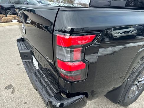 New 2026 Nissan Frontier SV w/ Tow Package AWD/4WD image 40