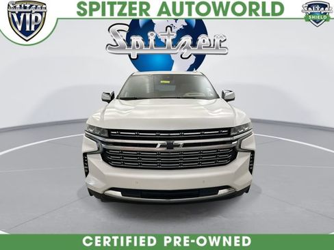 Used 2024 Chevrolet Suburban Premier w/ Advanced Technology Package AWD/4WD image 3