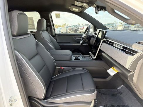 New 2026 GMC Sierra EV Elevation image 32