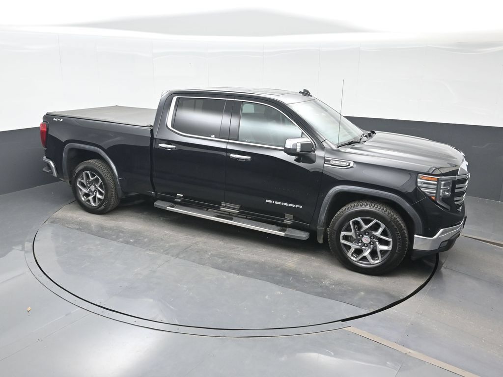 Used 2022 GMC Sierra 1500 SLT w/ SLT Convenience Package AWD/4WD image 23