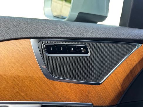 Certified 2023 Volvo XC90 T8 Plus AWD/4WD image 15
