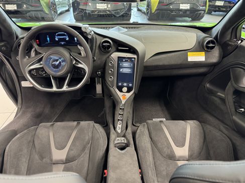 New 2026 McLaren 750S Spider image 13