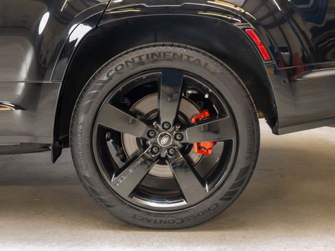 Used 2024 Land Rover Defender 130 X AWD/4WD image 18