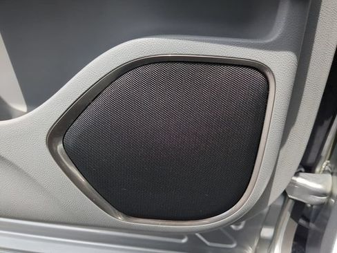 Used 2022 Lincoln Nautilus Reserve FWD image 21