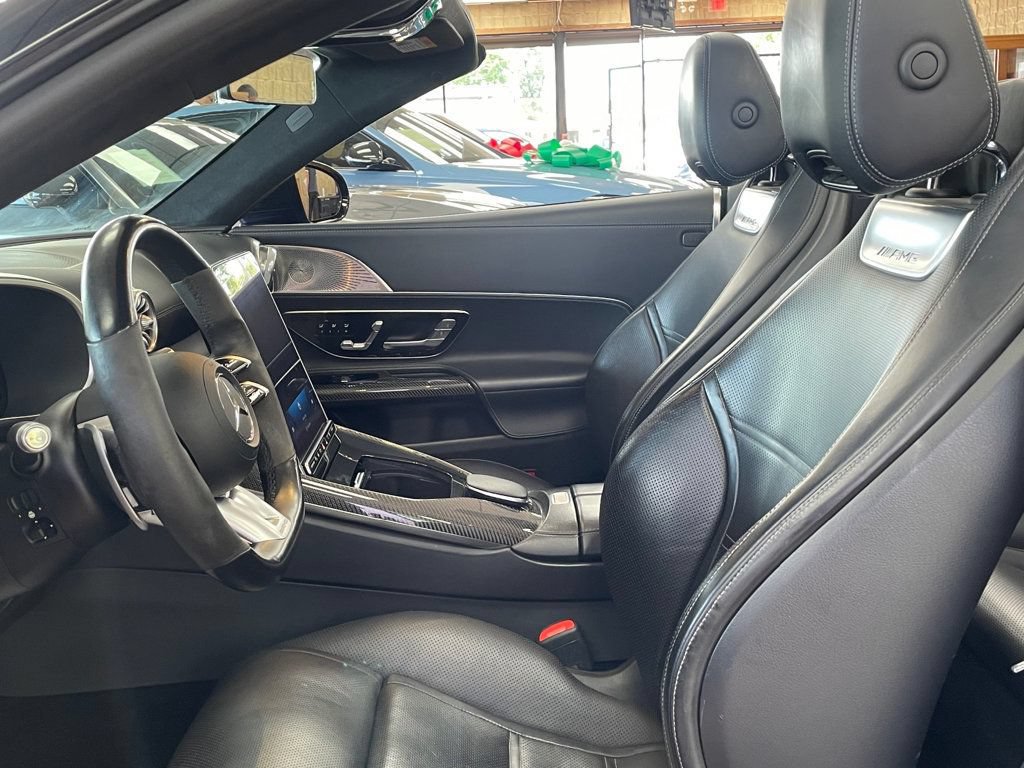 Used 2022 Mercedes-Benz SL 63 AMG 4MATIC image 22