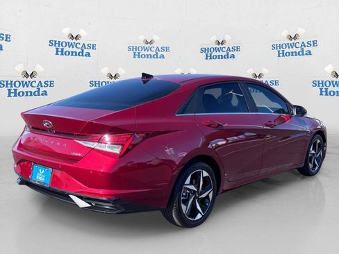 Used 2023 Hyundai Elantra Limited FWD image 8