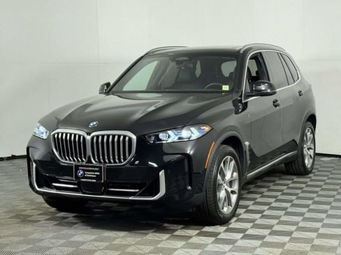 Used 2026 BMW X5 xDrive40i w/ Premium Package AWD/4WD image 7