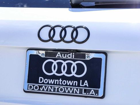 Used 2025 Audi Q3 2.0T Premium w/ Convenience Package AWD/4WD image 11