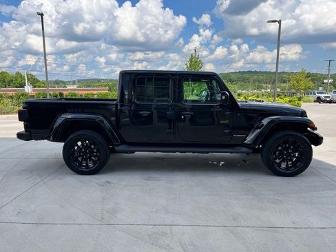 Used 2022 Jeep Gladiator Overland AWD/4WD image 20
