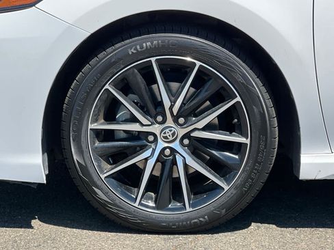 Used 2021 Toyota Camry SE FWD image 28