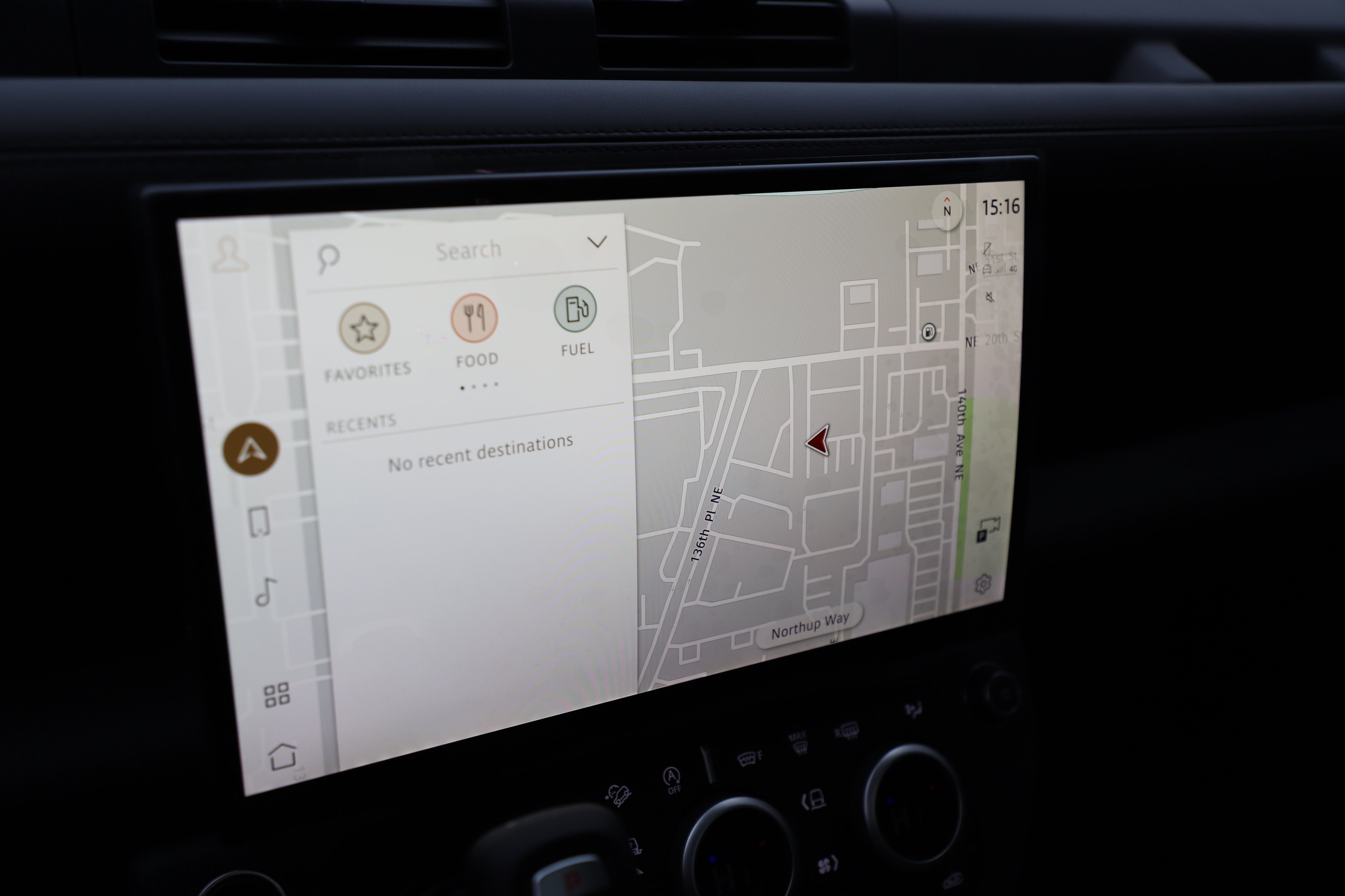 New 2026 Land Rover Defender 110 X-Dynamic SE AWD/4WD image 20