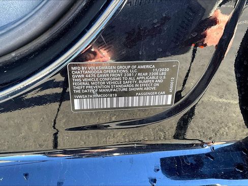 Used 2021 Volkswagen Passat 2.0T SE image 32