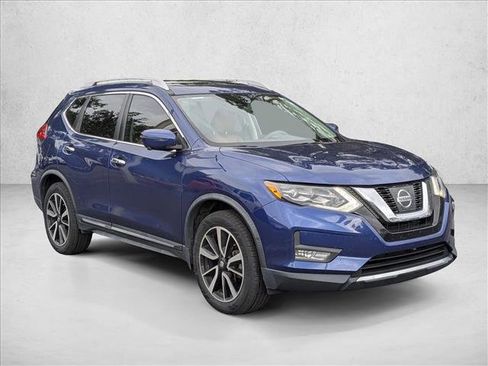 Used 2017 Nissan Rogue SL w/ SL Premium Package image 3