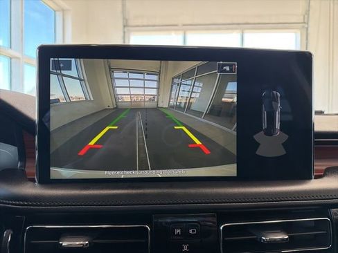 Used 2023 Lincoln Nautilus Reserve image 25