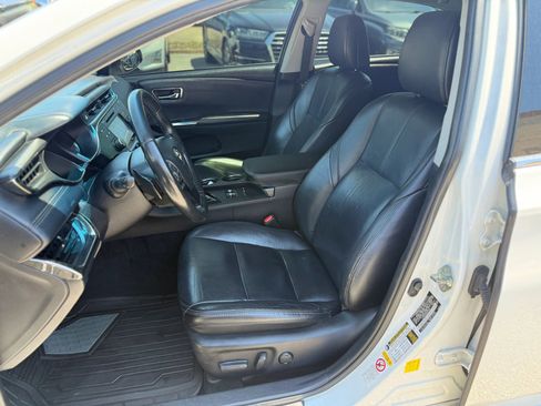 Used 2016 Toyota Avalon XLE Premium FWD image 14