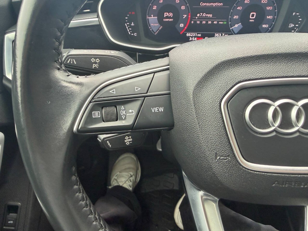 Used 2020 Audi Q3 2.0T Premium Plus w/ Premium Plus Package AWD/4WD image 33