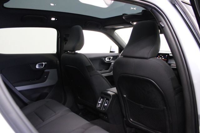 Used 2024 Polestar Polestar 2 AWD/4WD image 23