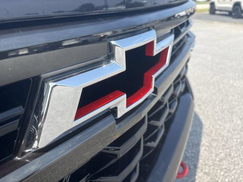 Certified 2022 Chevrolet Silverado 1500 ZR2 AWD/4WD image 31