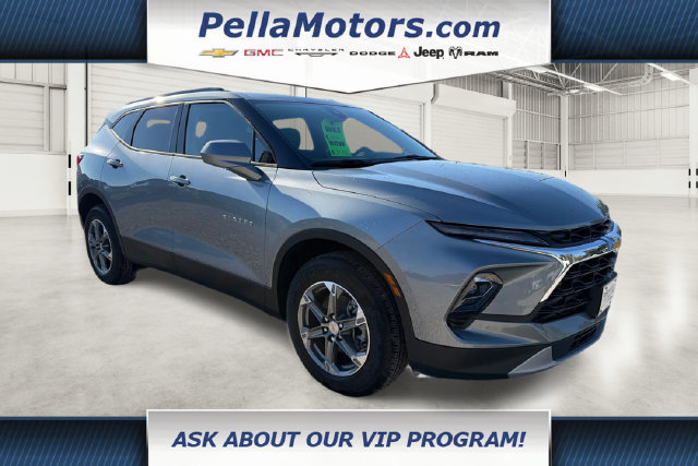New 2026 Chevrolet Blazer LT w/ Convenience Package AWD/4WD image 1