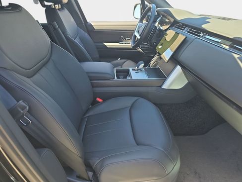 New 2026 Land Rover Range Rover SE AWD/4WD image 10