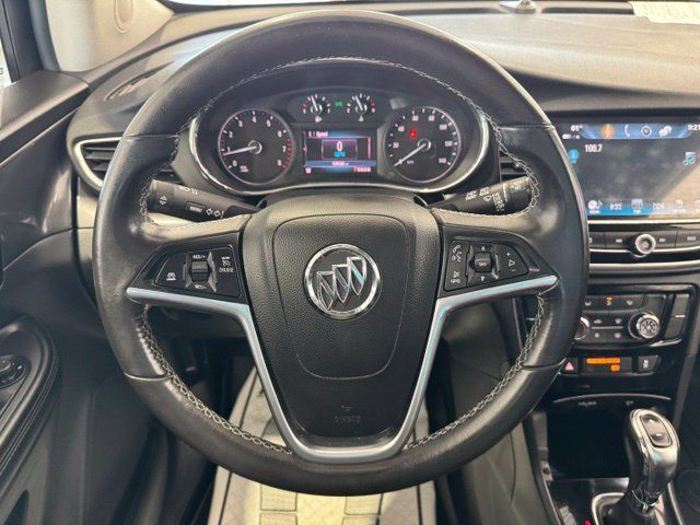 Used 2021 Buick Encore Preferred FWD image 17
