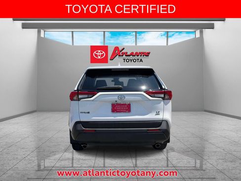 Certified 2023 Toyota RAV4 LE AWD/4WD image 7