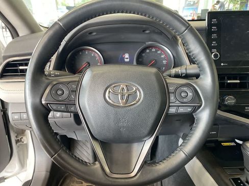Used 2022 Toyota Camry XSE AWD/4WD image 17