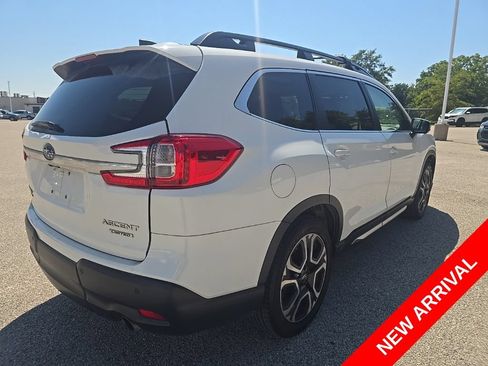 Used 2023 Subaru Ascent Limited w/ Technology Package AWD/4WD image 3