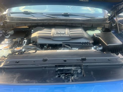 Used 2018 Nissan Titan PRO-4X image 18