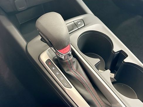 New 2026 Chevrolet Trax RS w/ Sunroof Package FWD image 17