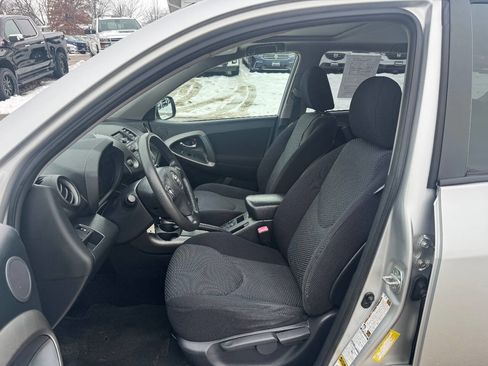 Used 2009 Toyota RAV4 Sport image 10
