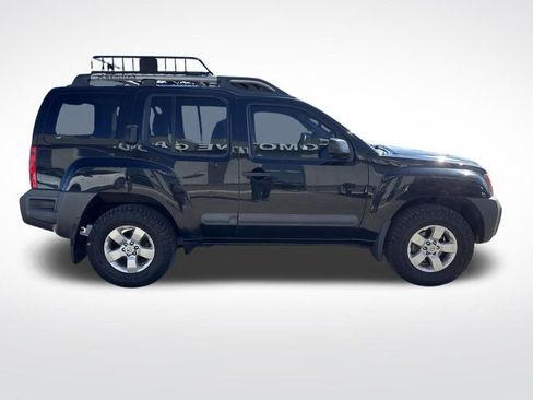 Used 2013 Nissan Xterra S image 6